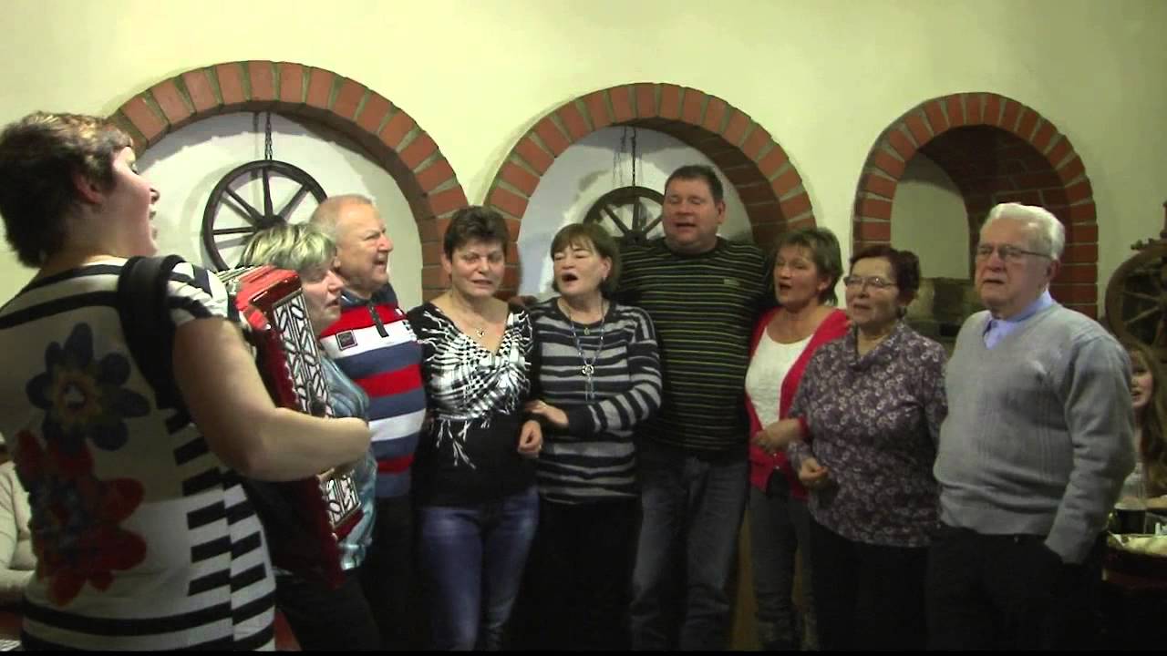 Martina Zavadilová a sbor z Blučiny -Blučina