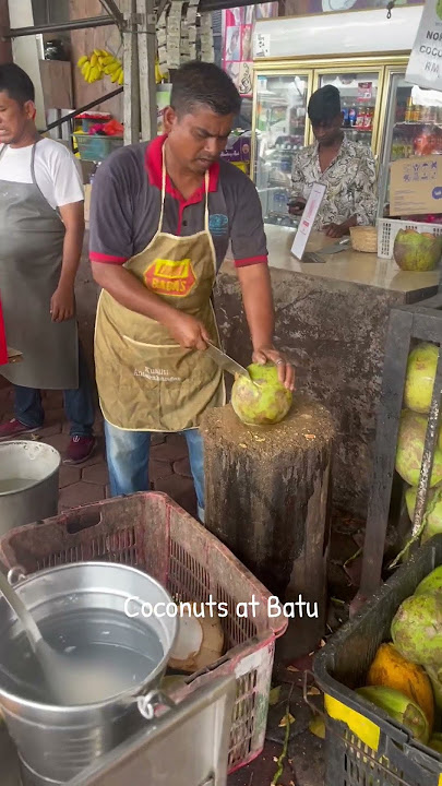 Download lagu Coconuts are sold here outside of the Batu Caves
