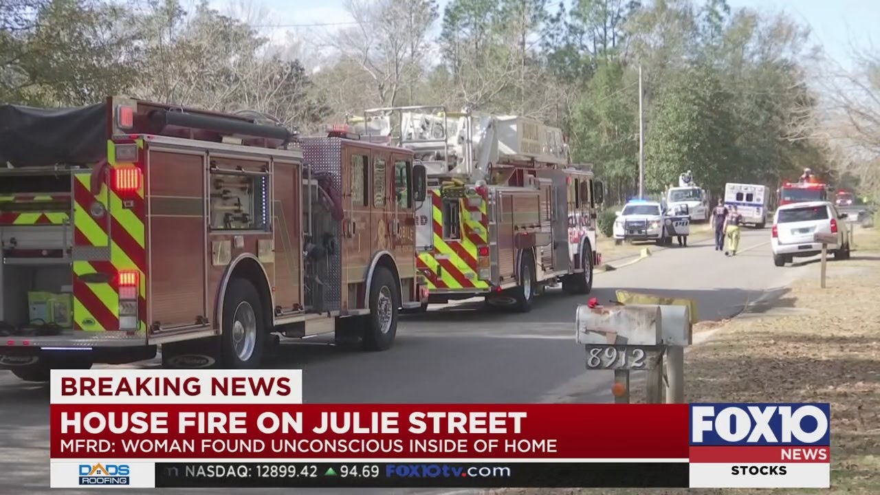 Unconcious woman pulled from burning home in Mobile - YouTube