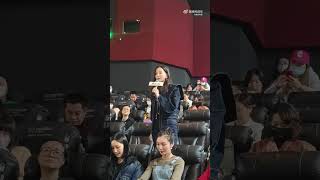 20230329 于文文亮相电影《忠犬八公》首映礼 于文文表示电影非常感动，自己带的纸巾都不够用了| Kelly Yu attended the movie premiere | Cr: 腾讯电影微博