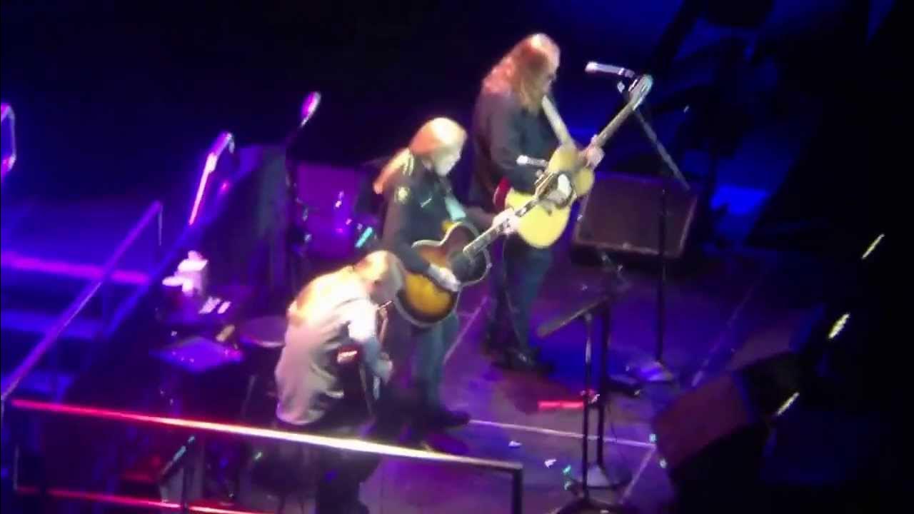 Midnight Rider - Gregg Allman, Derek Trucks & Warren Haynes @ Crossroads 4/13/2013 Midnight Rider - Gregg Allman, Derek Trucks & Warren Haynes @ Crossroads 4/13/2013