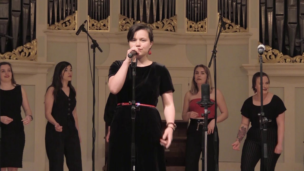 Guarda God is a Woman (Cover by WSS) - Ariana Grande su YouTube Guarda God is a Woman (Cover by WSS) - Ariana Grande su YouTube