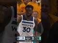 Julius Randle Threw It Down To Beat The Clock 🔨