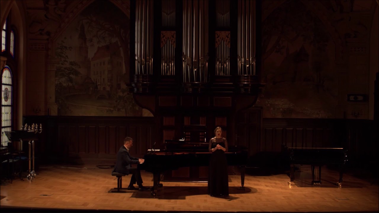 F. Ryling- Zaśnij, Dziecino (Magdalena Pawłowska)