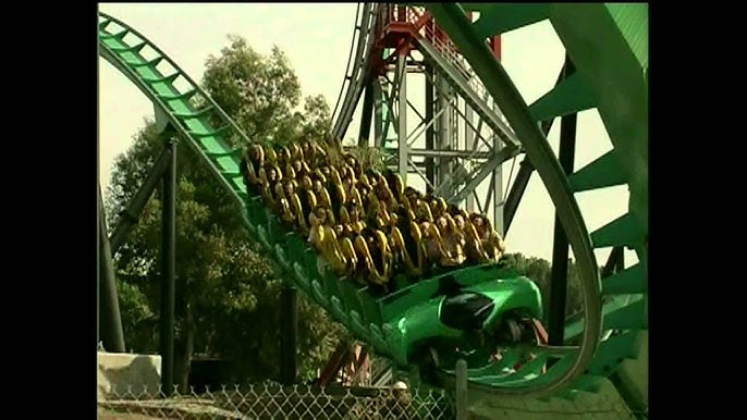 Six Flags Magic Mountain » Riddler's Revenge » 814riddler5.jpg