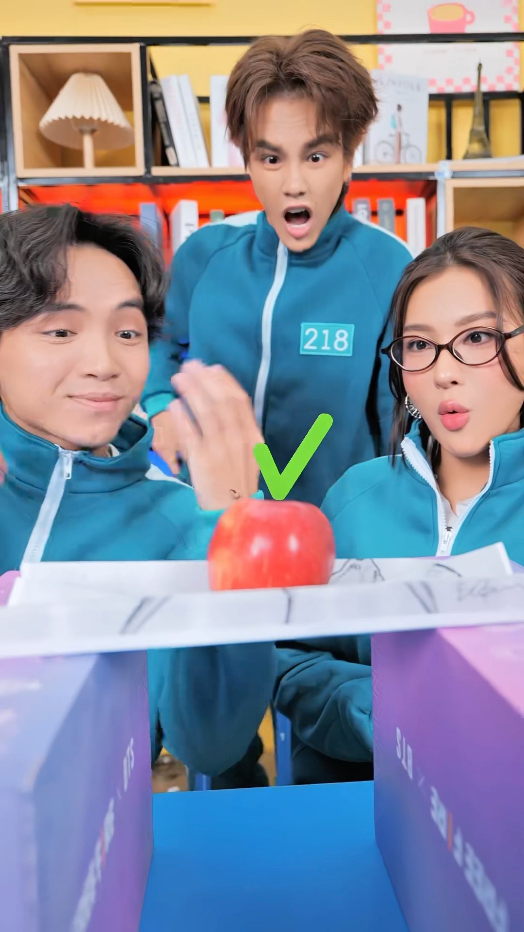 Do you have any other ways to keep the apple from falling ?