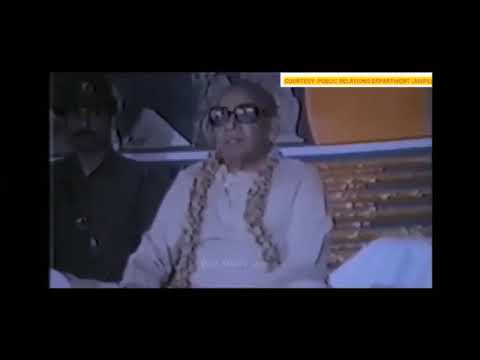 Video de discurso de Shrii Shrii Anandamurtii y experiencia de Dada Jina...
