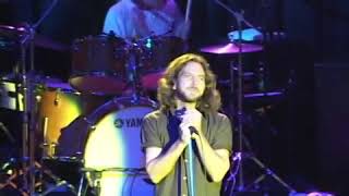 Pearl Jam - Life Wasted, Irving Plaza, New York, 05.05.2006 (Front-Shot)