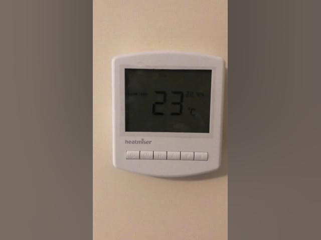 Heatmiser Slimline-B Battery Powered Programmable Thermostat, VPS  Underfloor Heating