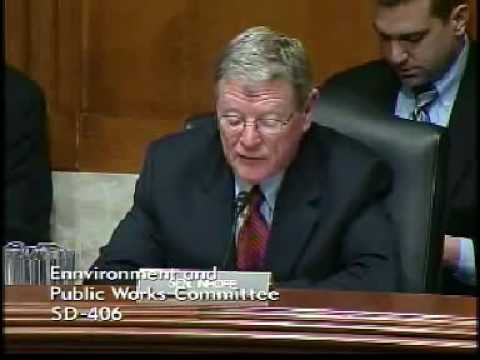 Video: Proč má americký Senát pravomoc radit a souhlasit?