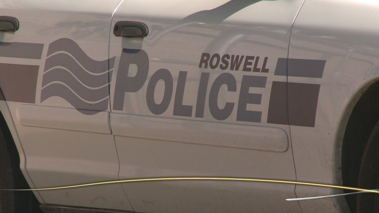 Man dies in Roswell Police custody - YouTube