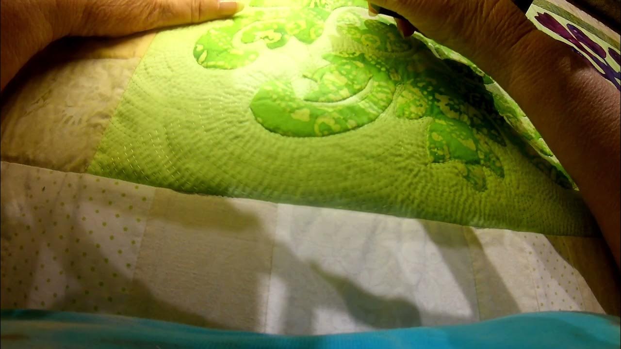 Stitching around applique 4 15 21 YouTube