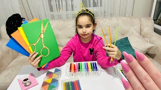 Tirnak Bakimi Etki̇nli̇ği̇ Yaptik Renkli̇ Tirnaklari Keseli̇m