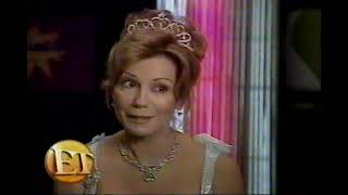 Entertainment Tonight and Extra - 2001-01-18