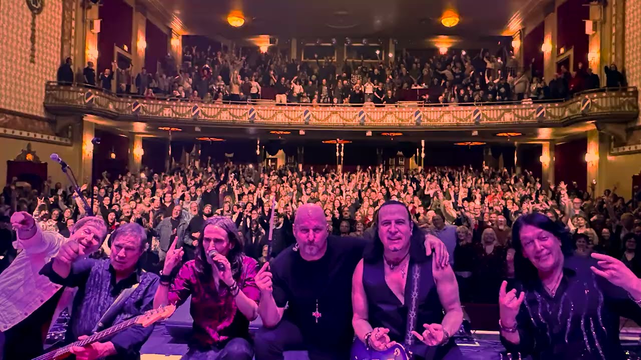 Double Vision: The Foreigner Experience - Riviera Theatre