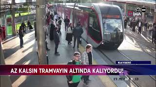 AZ KALSIN TRAMVAYIN ALTINDA KALIYORDU!