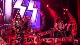 KISSONLINE EXCLUSIVE: KISS &quot;LOVE HER ALL I CAN&quot; FROM KISS KRUISE III