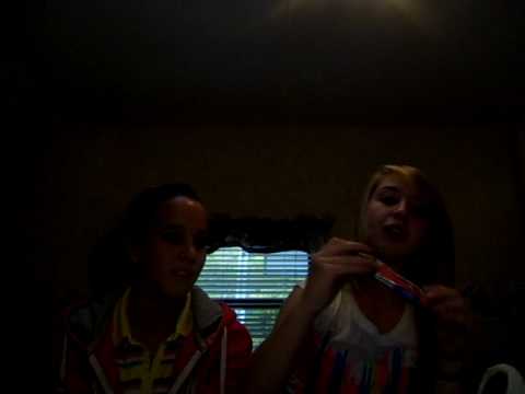Tessa and Taylor Show - Things we buy at the Dollar Store :P