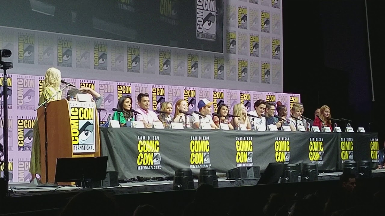 Riverdale - SDCC Panel Clip 2 - Majestic Entertainment News Coverage