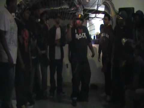 Jr Code Red 1st rnd vs Lil Vendetta at Beyond Buckness 09