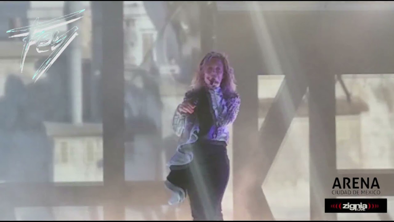 Fey Gatos En El Balcon Multicamara Arena Cdmx