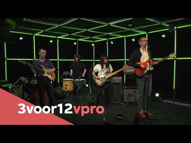 Lewsberg - Left Turn & The Corner (Live at 3voor12 Radio) class=