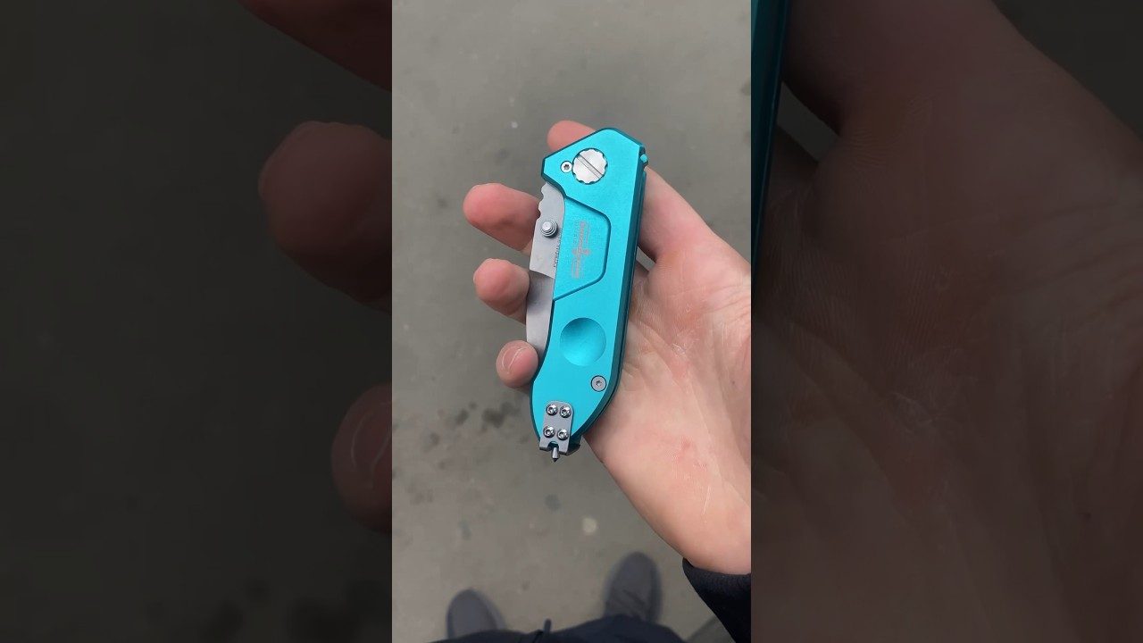 Новинки |  цена: 3700р | заказать: 89064497770