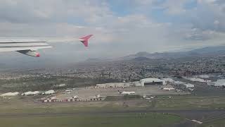 Avianca A320 Despegando De La Ciudad De México