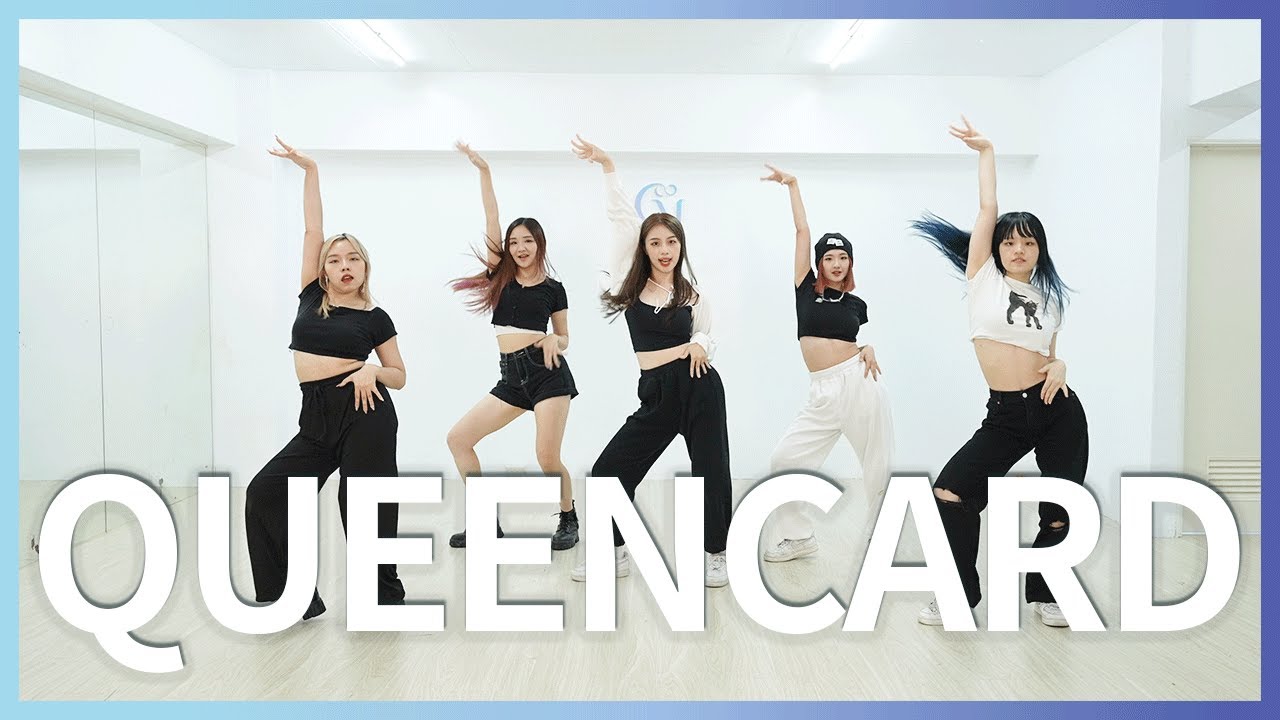 Queen card g. Квин кард. Квин кард Джи Айдл. Обложка Queen Card g i-DLE. Queen Card участницы.