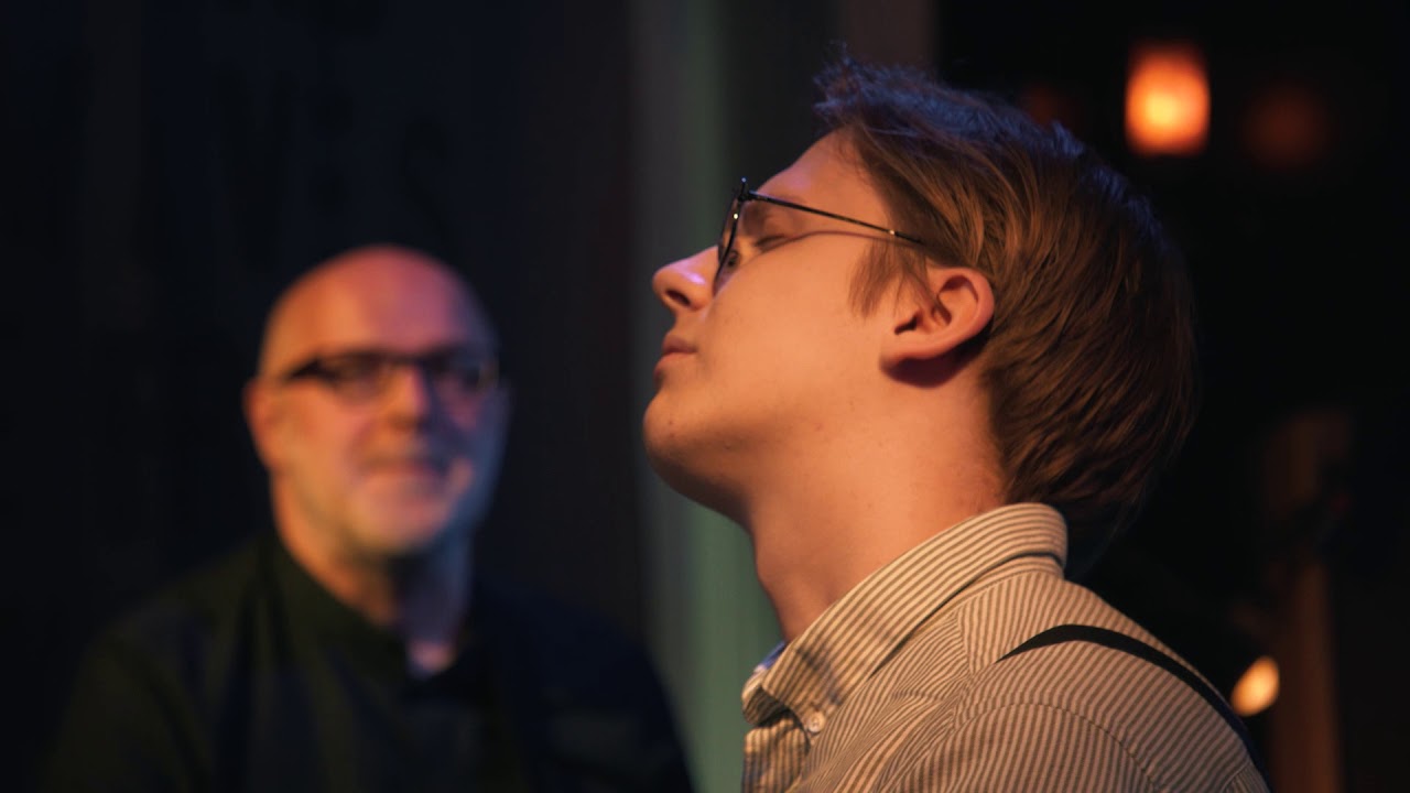 Gabríel Ólafs - Absent Minded (Live on KEXP)