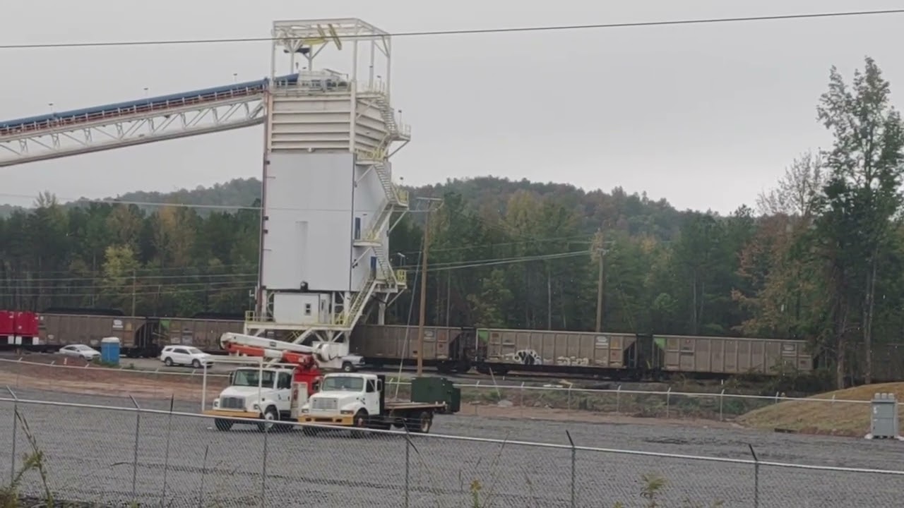 Berry coal loadout in action .. Berry, Al