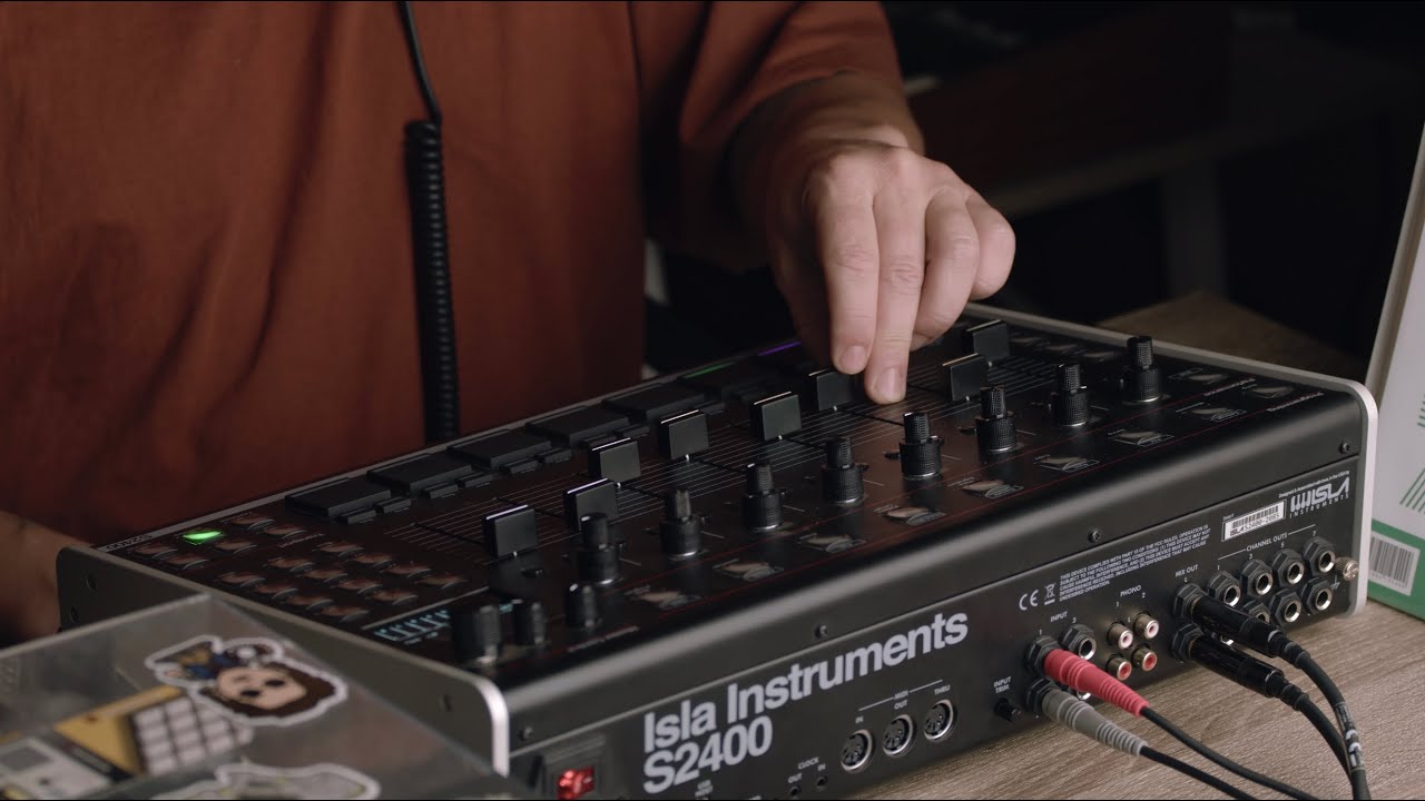 First Beat with the Isla S2400 - YouTube
