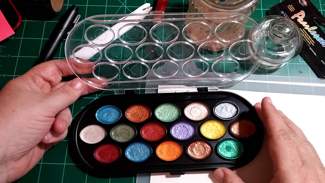 Yasutomo Niji Pearlescent Watercolor Set Of 16