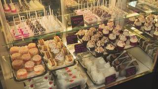 Muscoreil's cuts the ribbon on Lancaster bakery