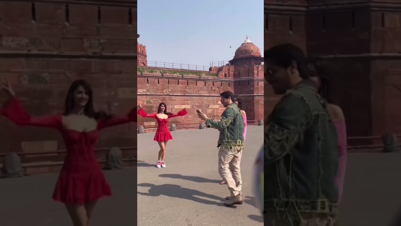 Disha patani, Raashii khanna, Sidharth malhotra at red fort 