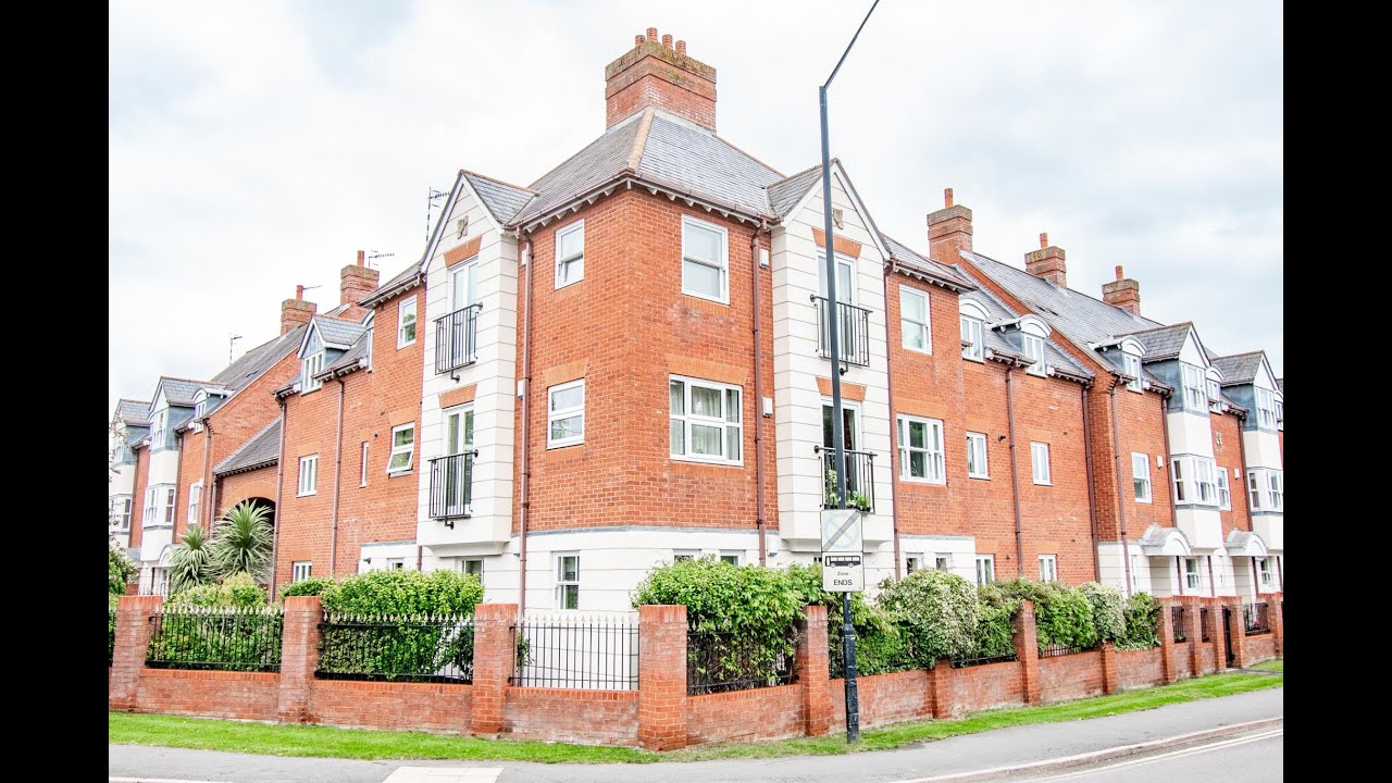 Warwick Mews, Warwick Road YouTube