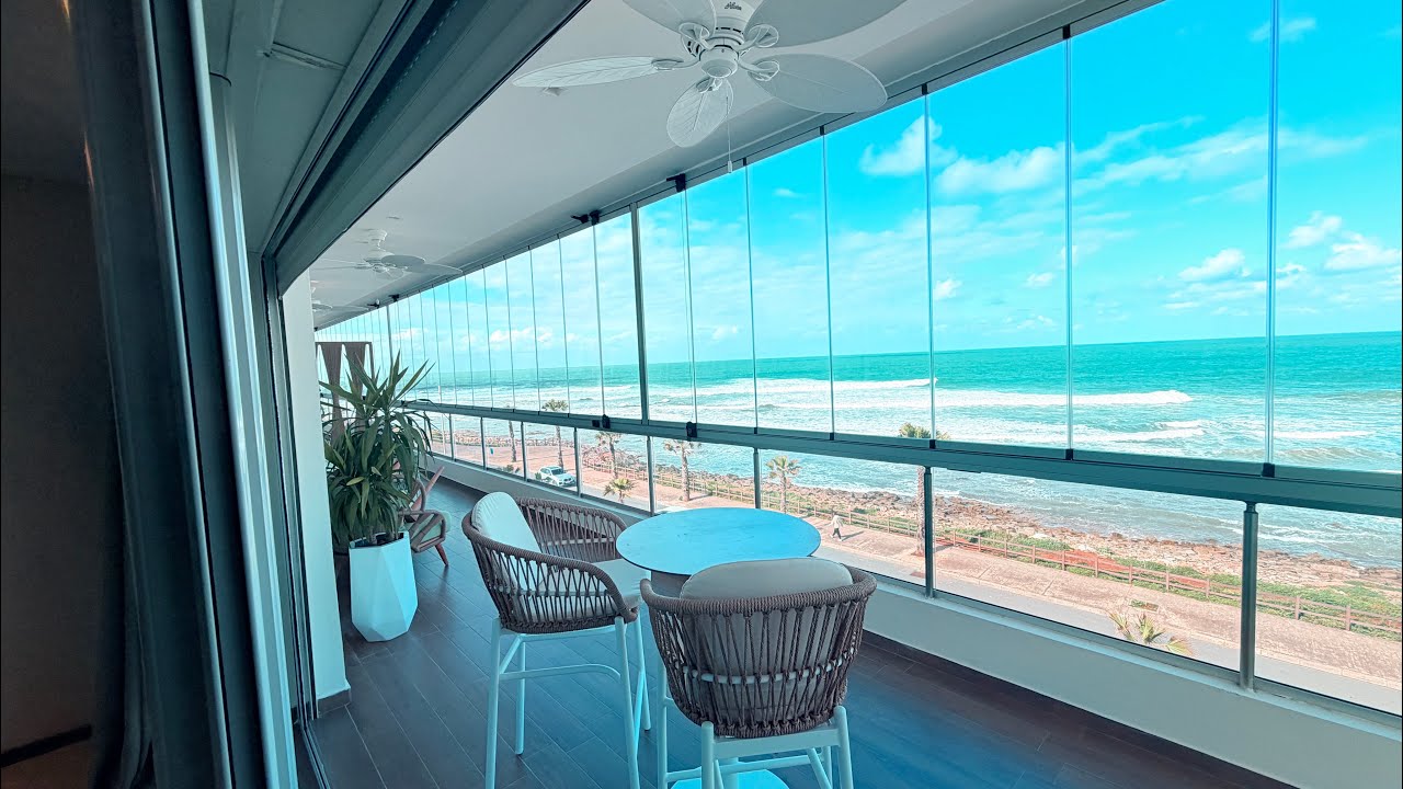 اقرعوا الطبول 🥁، وايقظوا النائمين، اخبروا الغائبين عن اجمل شقق على بحر 🇲🇦 400 متر 0774777777 😍💥