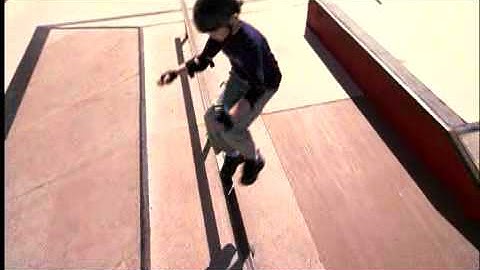 Heelys Stall Tricks - The 360 Dismount