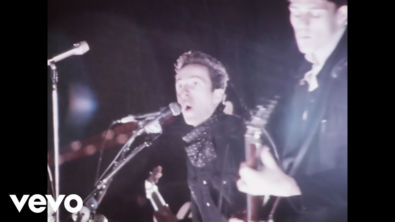 Download The Clash - London Calling (Official Video)