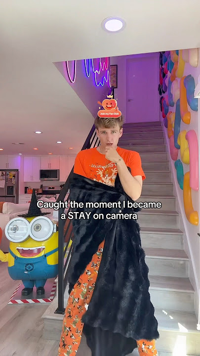 The moment i became a STAY😭 w Carter Kench #shorts