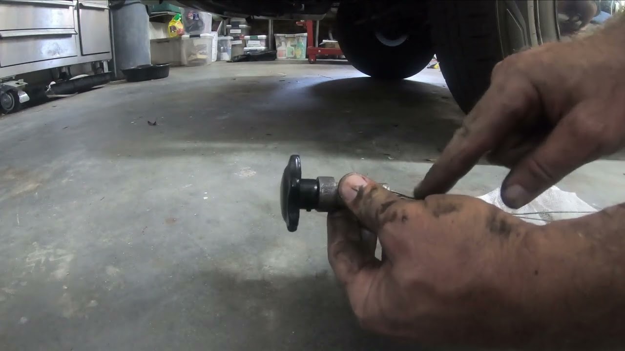 2332 VW Air-cooled Stroker Motor - Video 91 - Reconnect Heater Boxes and Cables