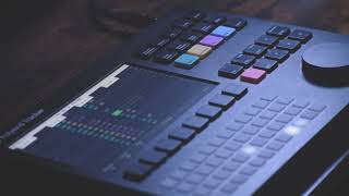Tracker - Polyend, tape loops samples, song mode ambient jam. @Polyend