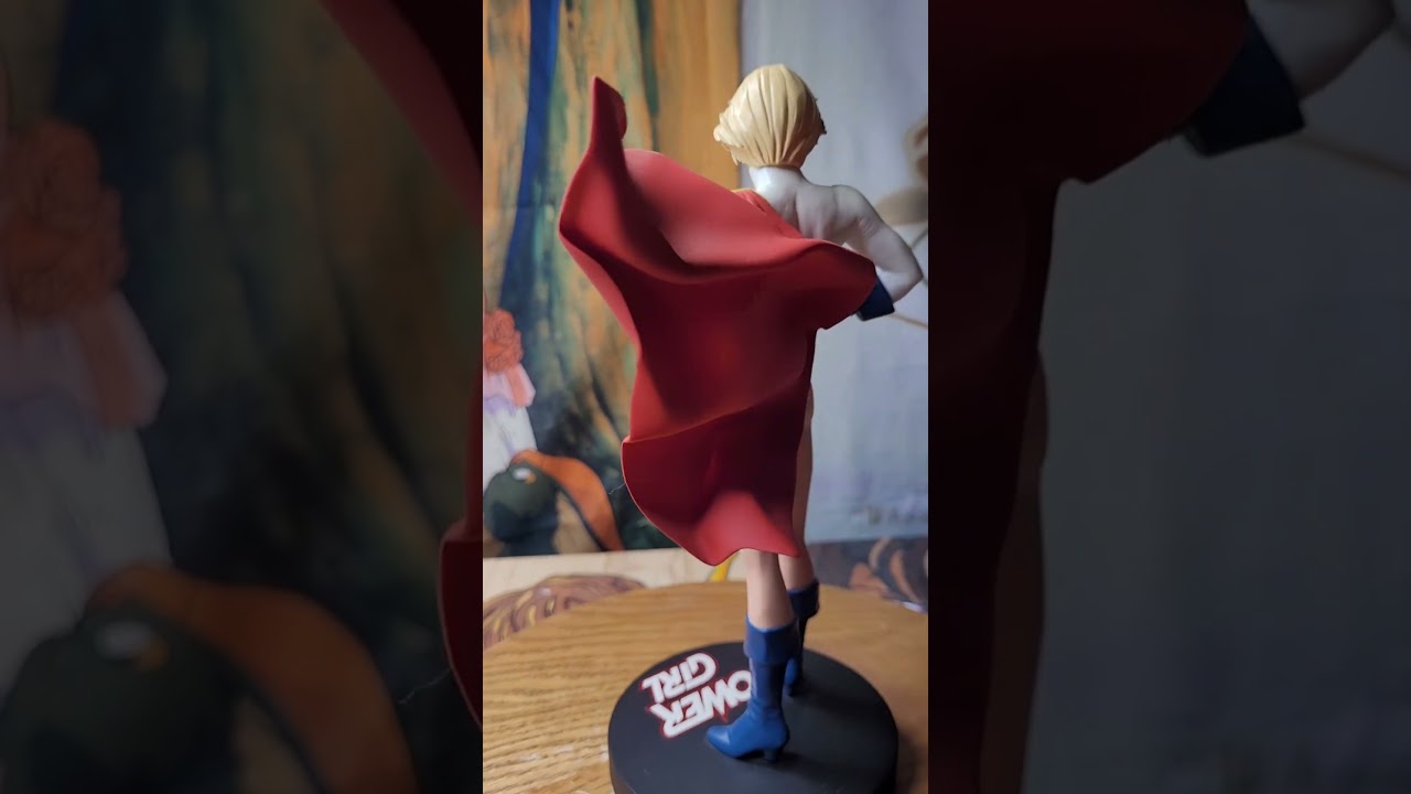 "Cover Girl Statue Power Girl Is Here!"