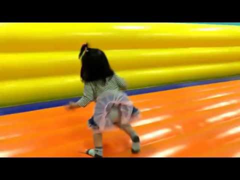 のあとゆあの成長記録〜ゆあ、1歳4ヶ月 ジャンプ大好き。