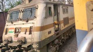 High Speed Shalimar Puri Dhauli Sf Express L Bhc Ctc Dmu Give P To Dhauli Sf Express