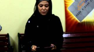 Video thumbnail of "Bertakhta Di Hati Versi Shylla Amzah"