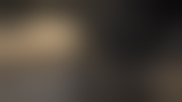 CS:GO - Hes seriously defusing now, im not even joking. 1v4 ninja defuse...