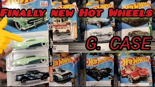 DIE CAST PEG HUNTING NEW HOT WHEELS AT TARGET