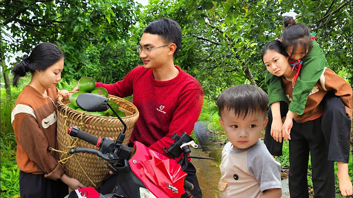 Single mother sends countryside gifts to visit Uyen. Meets strange girl who fainted by the roadside.