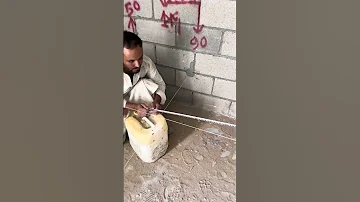 طريقة استلام أوتار اللياسة للتأكد من أن لياسة المبنى كاملا زاوية قائمة 